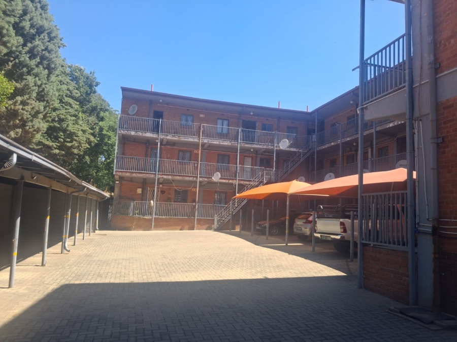 To Let 1 Bedroom Property for Rent in Bloemfontein Free State